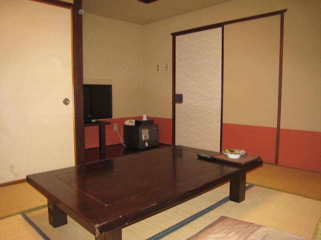 Hotel Utsumionsen Ichizu Aichi Exterior foto