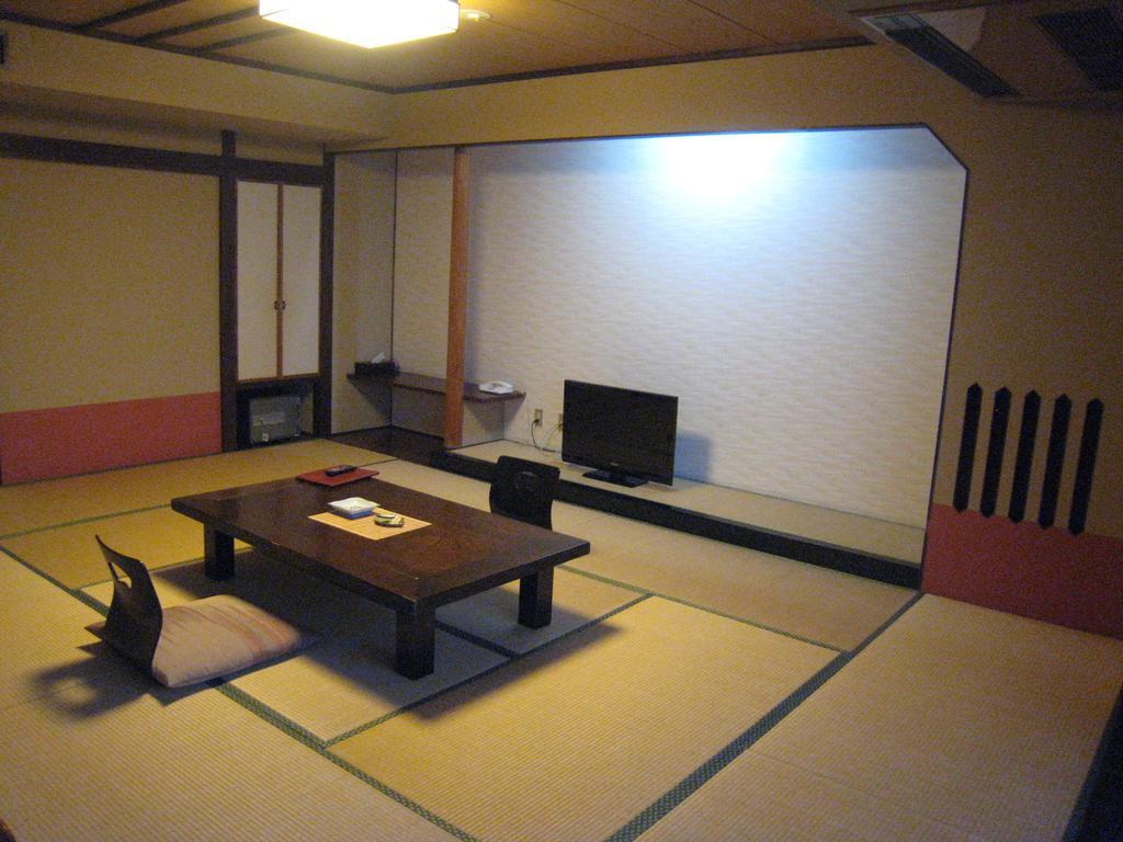 Hotel Utsumionsen Ichizu Aichi Exterior foto