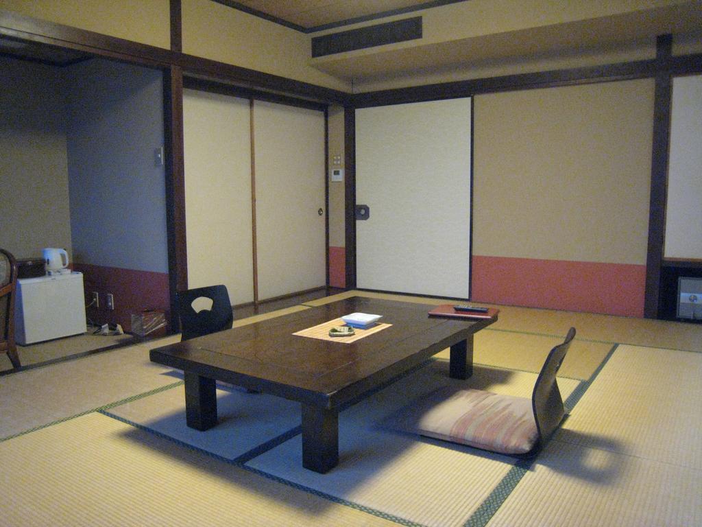 Hotel Utsumionsen Ichizu Aichi Exterior foto