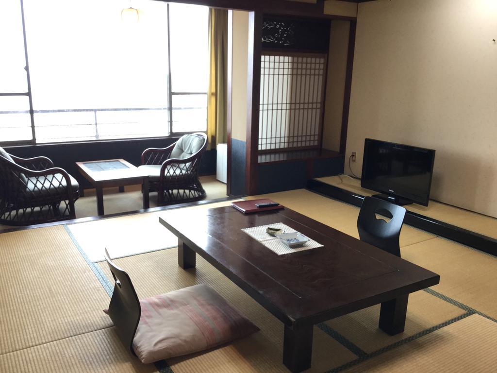 Hotel Utsumionsen Ichizu Aichi Exterior foto